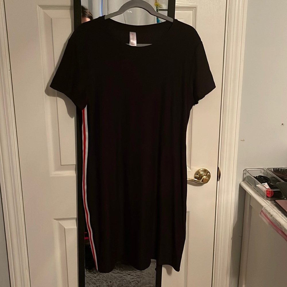 size: XXL, colour: black, worn once, brand: no boundaries